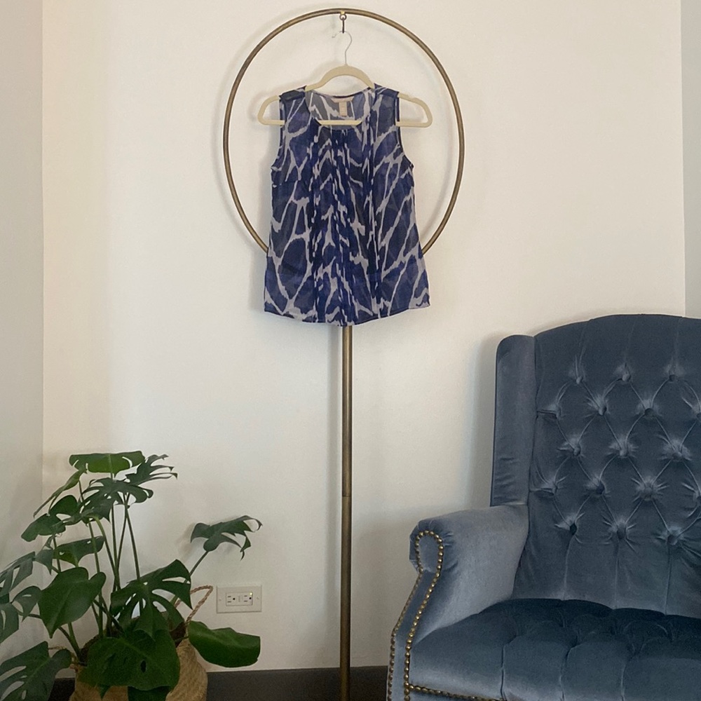 Navy Banana Republic sleeveless blouse